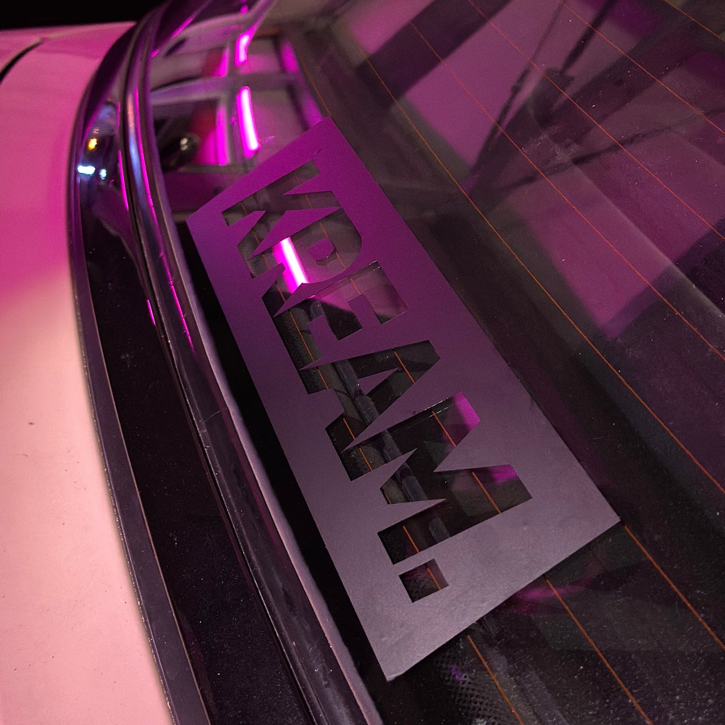 KREAM STICKER - L